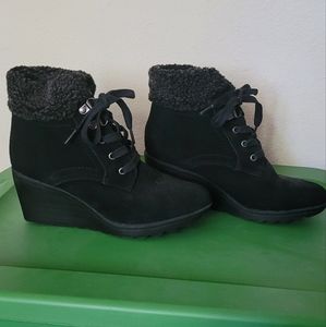 White Mountain Kipper All Weather Boots